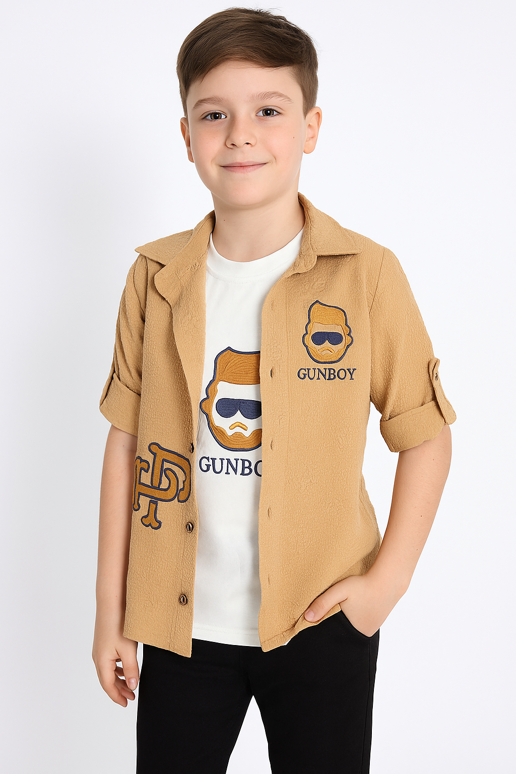 ChatGPT Image Aug 6, 2025, 05_38_37 PM جاكت وتيشرت - الصورة 1