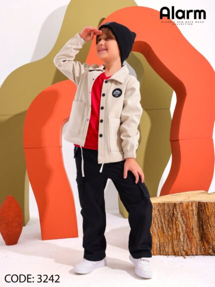 جاكت وتيشرت